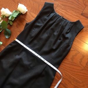 Banana Republic size 4 brown silk & wool dress